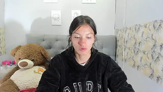 Emma-Wilson online show from 01/08/25, 04:55