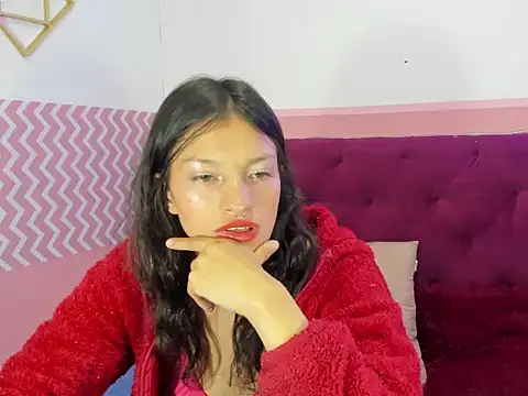 Emma-Wilson online show from 01/24/25, 05:11