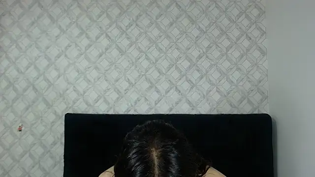 Emma-Wilson online show from 02/13/25, 06:59