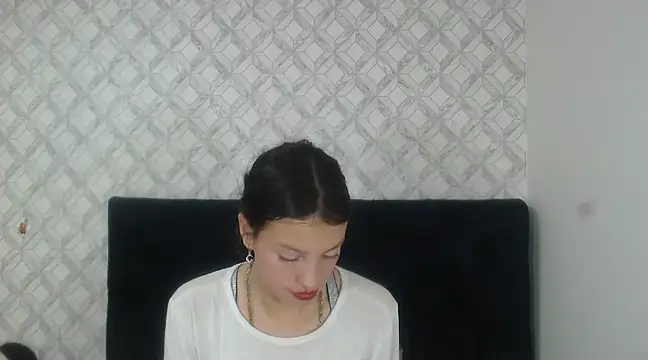 Emma-Wilson online show from 02/25/25, 09:35