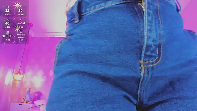 Shantall   online show from 03/12/25, 11:09