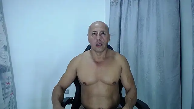 Jordan Gomez  online show from 03/11/25, 10:51