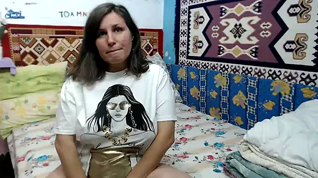 AdelineBlueEyes online show from 10/12/25, 09:52