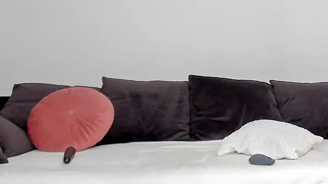 Deliciouslips online show from 03/10/25, 05:07