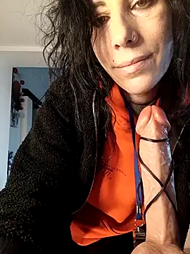 Snapshot of freyamoret chatting on 12/02/24, 03:14 freyamoret online show from 12/02/24, 03:14