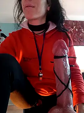 Snapshot of freyamoret chatting on 12/05/24, 02:55 freyamoret online show from 12/05/24, 02:55