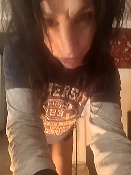 Snapshot of freyamoret chatting on 12/11/24, 05:59 freyamoret online show from 12/11/24, 05:59