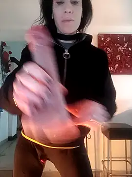 Snapshot of freyamoret chatting on 12/13/24, 07:58 freyamoret online show from 12/13/24, 07:58