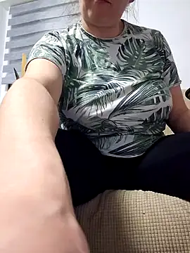 KristenVega online show from 02/17/25, 08:36