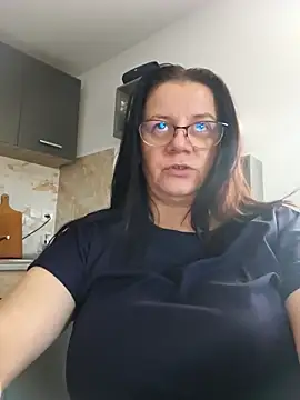 KristenVega online show from 11/14/25, 10:58