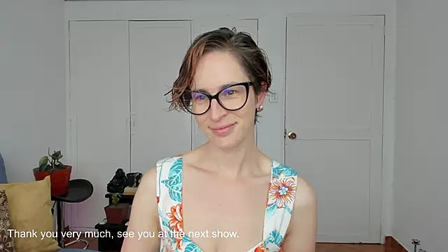 cuddlingbunny online show from 10/22/25, 03:56