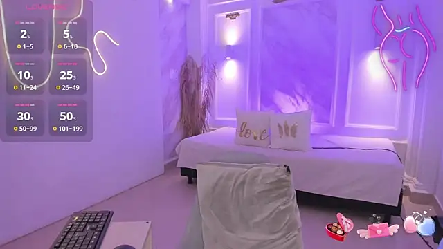 NastassjaCandy online show from 01/21/25, 08:11