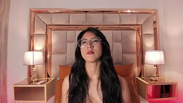 DaraBeckett online show from 12/26/24, 12:16