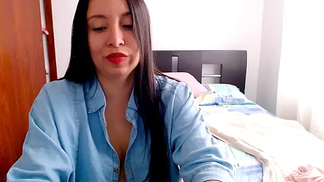 emely sexx20 online show from 01/01/25, 07:43