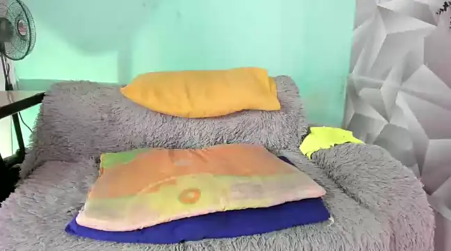 krityn 12 online show from 12/17/24, 05:26