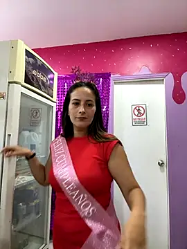 Snapshot of Rousse92 chatting on 09/22/25, 09:06 Rousse92 online show from 09/22/25, 09:06