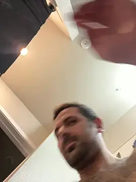 Snapshot of HungJeff6969 chatting on 01/30/25, 09:14 HungJeff6969 online show from 01/30/25, 09:14