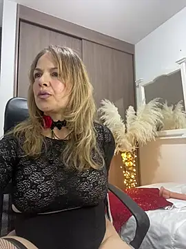 Leyna liu online show from 02/03/25, 12:58