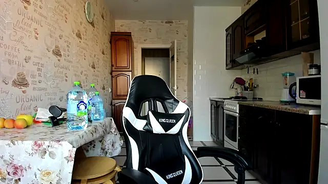 Adela Vetta online show from 02/28/25, 08:31