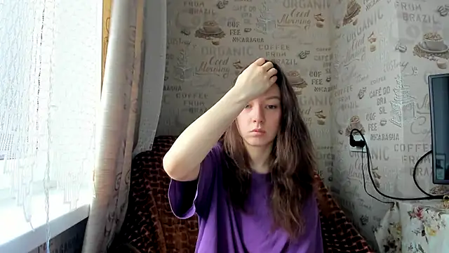 Adela Vetta online show from 03/06/25, 07:36