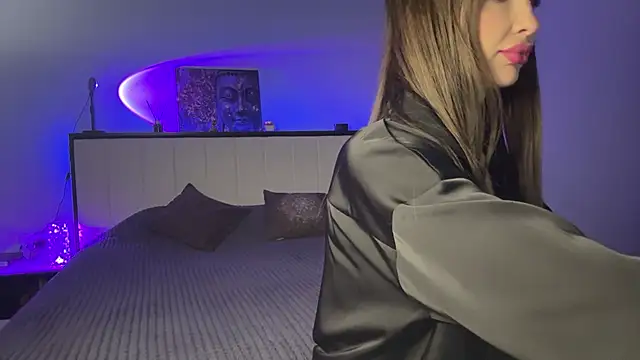 KristalNight online show from 03/04/25, 06:26