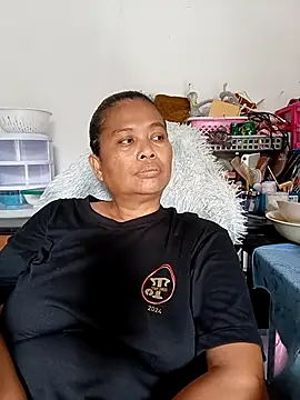 Fon Bigboobs online show from 10/12/25, 06:23