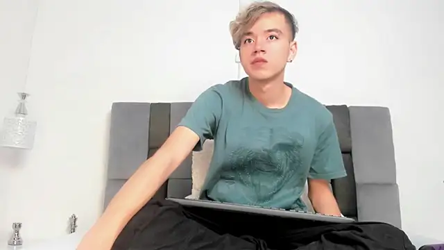 bunny maxi online show from 12/09/24, 12:30
