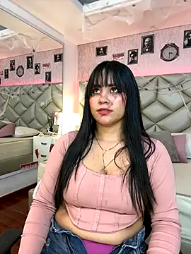 Brenda Garcia online show from 10/17/25, 08:11