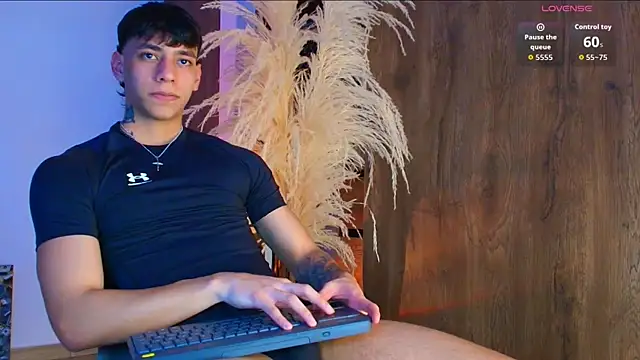 Snapshot of Josep_Davies chatting on 10/14/25, 09:59 Josep Davies online show from 10/14/25, 09:59