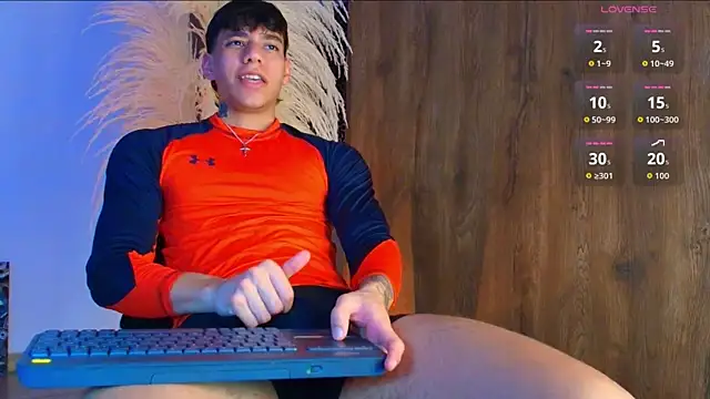 Snapshot of Josep_Davies chatting on 10/22/25, 08:52 Josep Davies online show from 10/22/25, 08:52