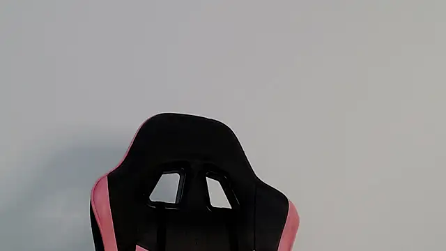 Snapshot of Emily_Guerra1 chatting on 03/05/25, 04:46 Emily Guerra1 online show from 03/05/25, 04:46