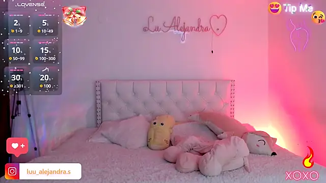 Snapshot of alee_lenoxx chatting on 12/29/24, 12:52 alee lenoxx online show from 12/29/24, 12:52