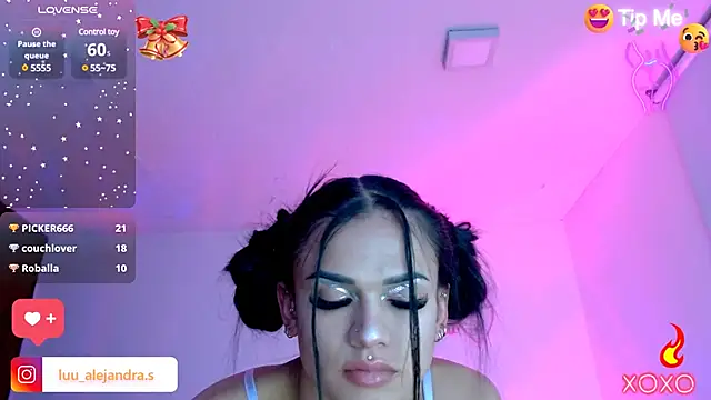 Snapshot of alee_lenoxx chatting on 12/30/24, 03:47 alee lenoxx online show from 12/30/24, 03:47