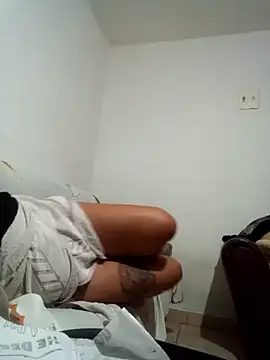 Exibicionismocaseiro online show from 10/04/25, 05:05