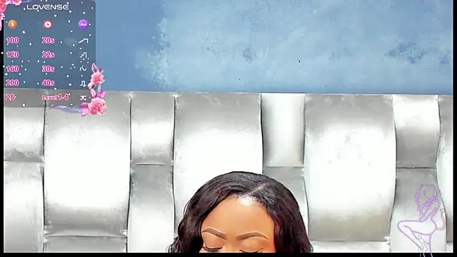 Snapshot of CamilaBenitez chatting on 10/21/25, 01:56 CamilaBenitez online show from 10/21/25, 01:56