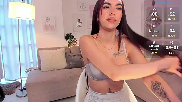 Snapshot of Nicolle_foxy chatting on 03/11/25, 07:47 Nicolle foxy online show from 03/11/25, 07:47