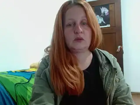 Snapshot of ViioletaMora chatting on 10/31/25, 06:14 ViioletaMora online show from 10/31/25, 06:14