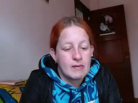 Snapshot of ViioletaMora chatting on 11/09/25, 08:51 ViioletaMora online show from 11/09/25, 08:51