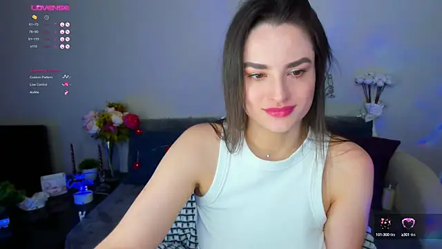 Snapshot of Camilla__one__ chatting on 02/10/25, 08:09 Camilla one online show from 02/10/25, 08:09