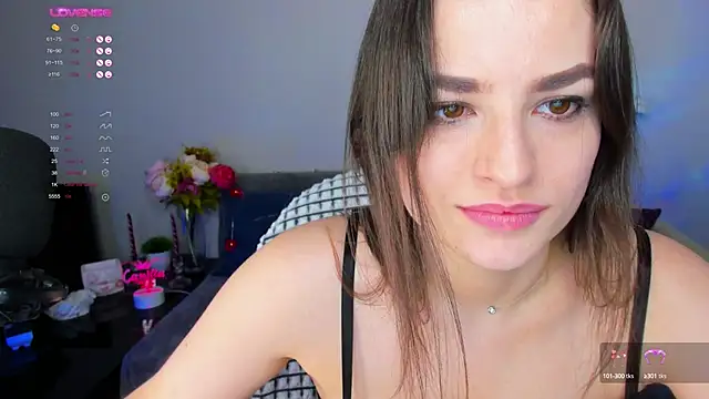 Snapshot of Camilla__one__ chatting on 02/12/25, 07:44 Camilla one online show from 02/12/25, 07:44