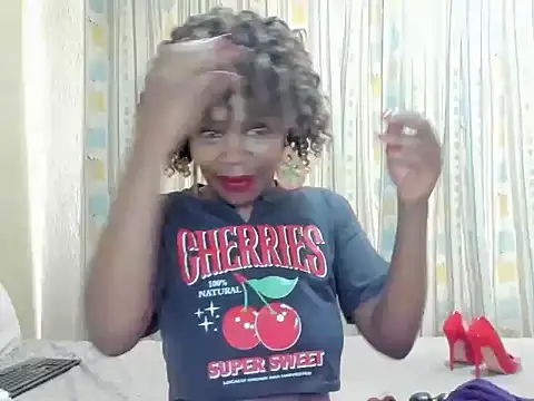 AfricanSquirtingQueen online show from 10/19/25, 08:15