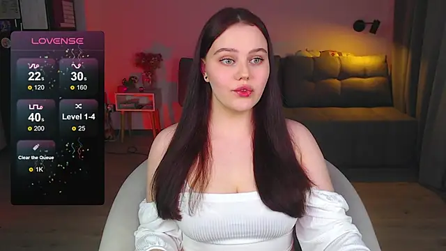 Snapshot of sensual_me chatting on 03/10/25, 12:59 sensual me online show from 03/10/25, 12:59