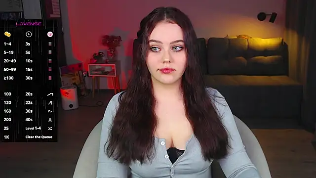 Snapshot of sensual_me chatting on 03/14/25, 04:40 sensual me online show from 03/14/25, 04:40