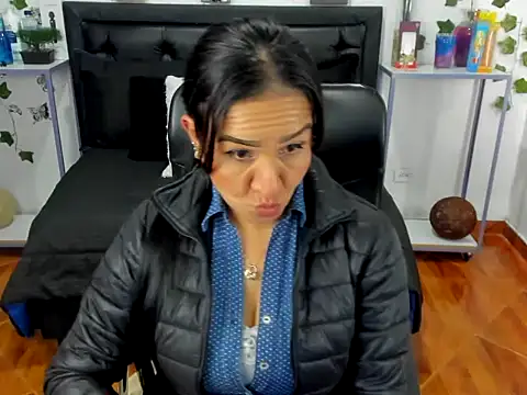 Violeta stilll online show from 11/19/25, 06:30