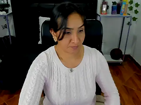 Violeta stilll online show from 11/21/25, 07:12