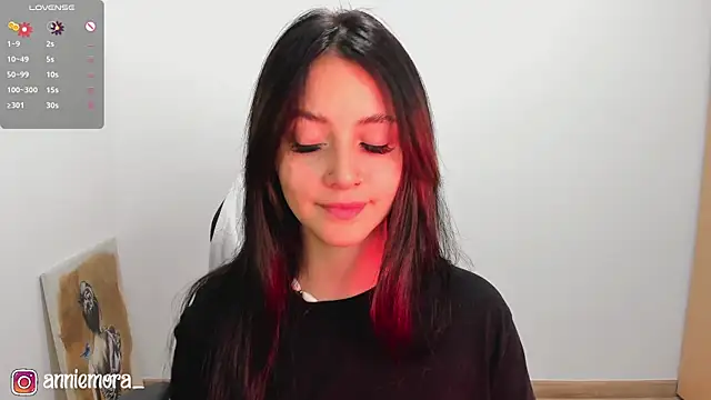 Snapshot of annie_mora chatting on 02/01/25, 01:34 annie mora online show from 02/01/25, 01:34