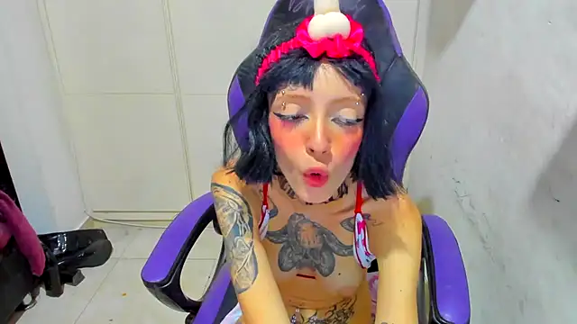 Snapshot of barbara_anal_squirt_ chatting on 01/28/25, 05:54 barbara anal squirt online show from 01/28/25, 05:54