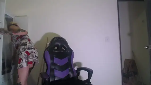 barbara anal squirt  online show from 10/14/25, 08:20