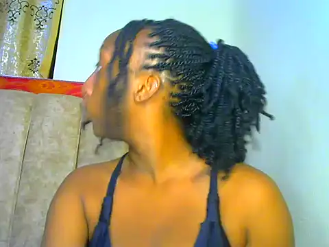 CarlaBeckky online show from 02/02/25, 02:17