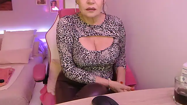 aubade246 online show from 03/20/25, 04:42